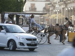 El paseo en carruaje tirado por caballos pasará a ser motorizado. EL INFORMADOR / ARCHIVO