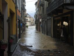 Así lucen las calles de Ceva por el desbordamiento del Río Tanaro. EFE / R. Sasso