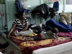 Hay alerta roja y emergencia nacional en Costa Rica. Se han habilitado 32 albergues en todo el país. EFE / J. Arguedas