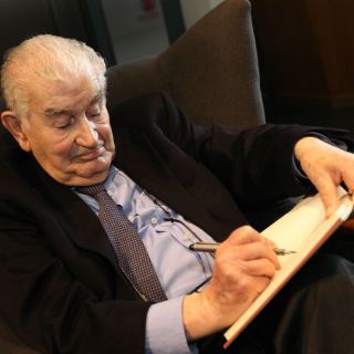 La poesía es oralidad por naturaleza: Gamoneda