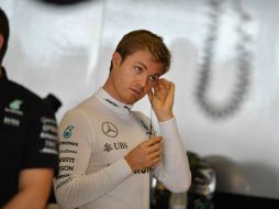 El piloto de Mercedez terminó la serie de entrenamientos libres en segundo sitio, detrás de Lewis Hamilton. AFP / A. Isakovic