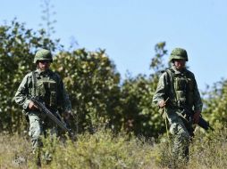 Autoridades estatales solicitaron al Ejército que ampliará la labor de búsqueda de más cuerpos. EFE / R. Schemidt