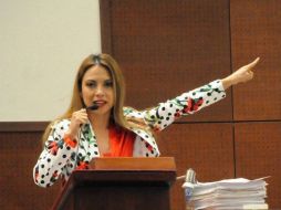 El líder del partido, señaló que revisarán el tema en los órganos de justicia partidista respecto a la actitud de la legisladora. FACEBOOK / Iris Aguirre