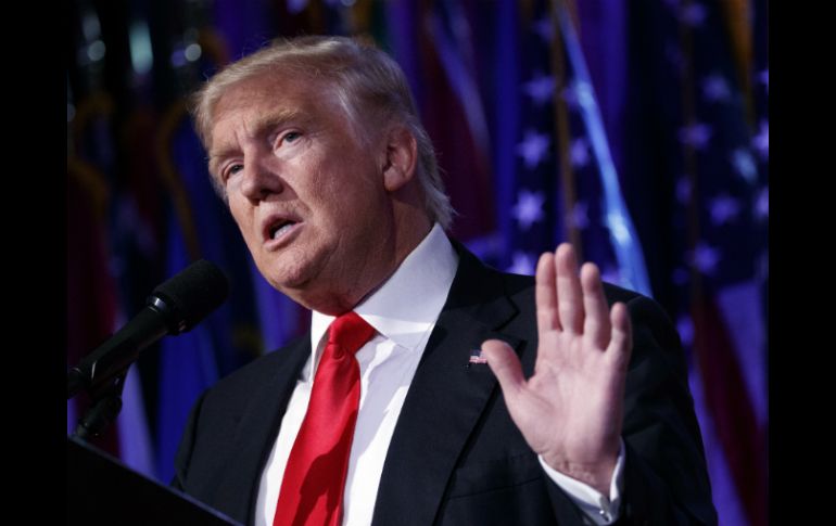 'Esta es una estafa del Partido Verde para una elección que ya se ha concedido', dice Trump sobre el recuento de votos. AP / ARCHIVO