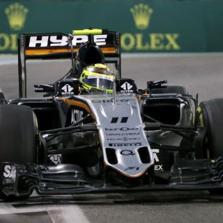 'Checo' Pérez cierra el año con más de 100 puntos