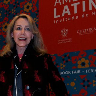 Silvia Lemus llama 'hombre mítico' a Fidel Castro