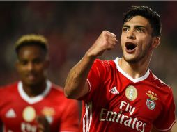 Jiménez celebra el tanto que sella la victoria de las Águilas. AFP / P. De Melo Moreira