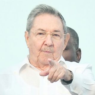 Raúl revirtió varias medidas emblemáticas de su hermano