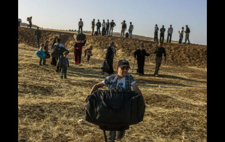 Seis hombres armados obligaron a los tres trabajadores a subir a un todoterreno. EFE / ARCHIVO