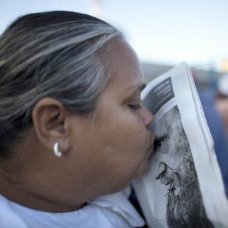 A Cuba le tocará determinar si Castro fue héroe o villano: Salinas