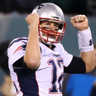 Tom Brady empata récord histórico de victorias en NFL