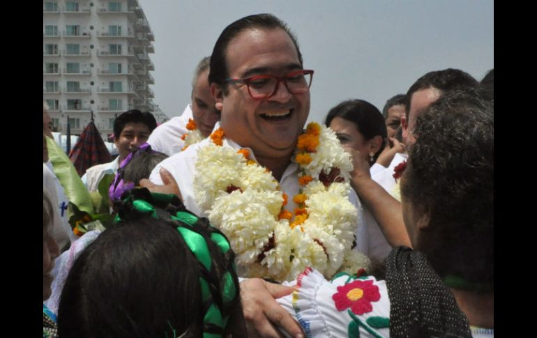 El gobierno de Duarte reportó de manera legal la construcción de las obras, pero en su mayoría no tienen ni una piedra. SUN / ARCHIVO