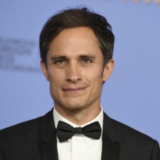 Hace falta más poesía en la política: García Bernal