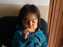 La menor estaba sola en en la calle Juárez al cruce con Porfirio Díaz, en el centro de ese municipio. ESPECIAL /