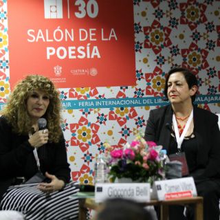 La poesía de Belli, de lo social a lo femenino