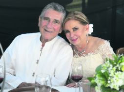 Manuel Álvarez Bermejillo y Lourdes Martínez.  /