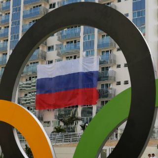La IAAF no retira la suspensión a comité de Rusia