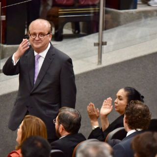 Graco Ramírez asiste a toma de protesta de Miguel Ángel Yunes