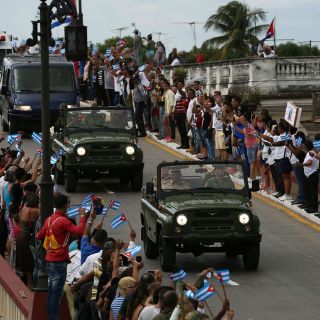 Cenizas de Fidel Castro recorren el centro de Cuba