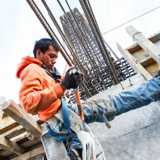 Ejecutivos de Finanzas y empresarios aplauden incremento al salario mínimo