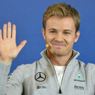 Niki Lauda admite sorpresa ante el retiro de Rosberg