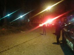 El hombre, de aproximadamente 25 años, vestía pantalón de mezclilla azul y una sudadera color azul. ESPECIAL /