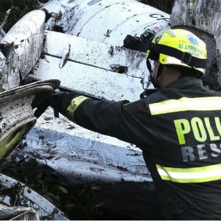 Revelan dramático video de sobreviviente de avionazo