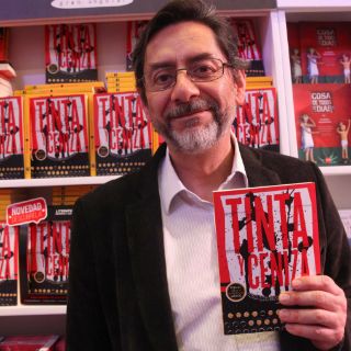 'Tinta y ceniza', entre lo histórico y lo policiaco