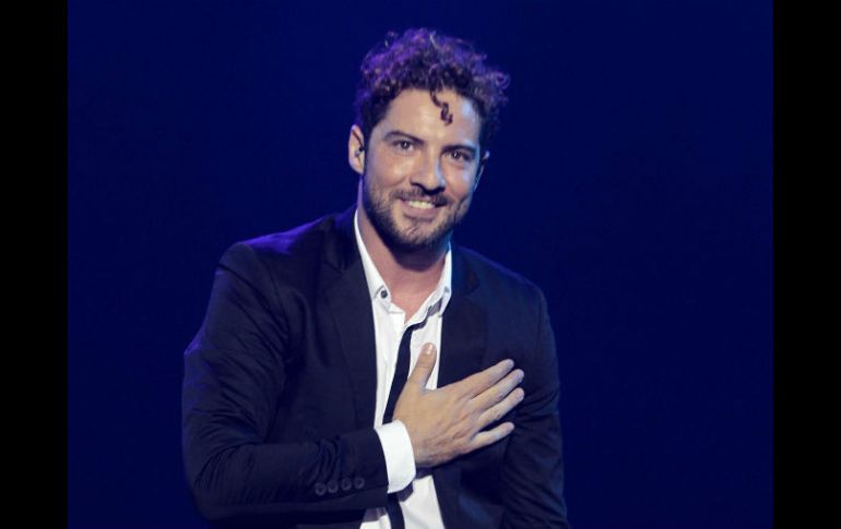 El cantante español  presentó su sexto álbum de estudio que ya está disponible tanto en formato físico como digital. NTX / archvio