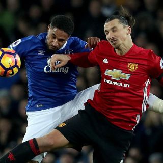 El ManU prolonga su estancamiento