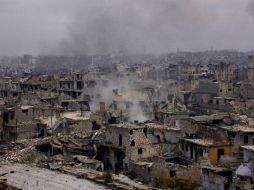 Los rebeldes batallaron contra los soldados y lanzaron morteros y proyectiles contra el sector controlado por el gobierno en el oeste. AFP / G. Ourfalian