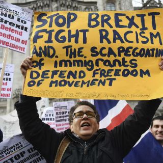 Gobierno de May defiende poder para activar 'Brexit'