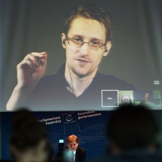 Edward Snowden dice que no espera el perdón de Obama