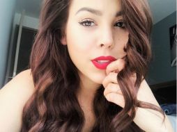 Danna Paola maquilará unas playeras que pondrán a la venta a fin de recaudar fondos para las diversas asociaciones de ayuda. INSTAGRAM / dannapaola