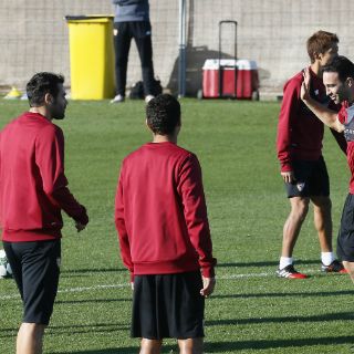 Sevilla afronta al Lyon en la Champions