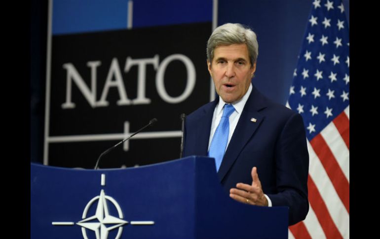 Kerry manifestó en Bruselas su esperanza de que Rusia entienda la necesidad de que todos retornen a la mesa de negociaciones. AFP / J. Thys