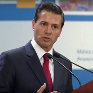 Wal-Mart invertirá en México mil 300 MDD: Peña Nieto