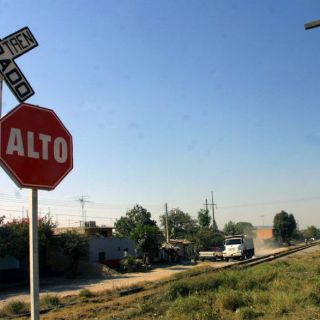 Tren arrastra a joven al intentar tomarse una 'selfie' en Tlajomulco