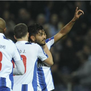 'Tecatito' anota en goleada del Porto