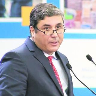 Walmart anuncia inversiones por mil 300 millones de dólares en el país