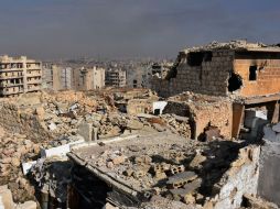 Desde el 6 de noviembre, las FSD y la coalición llevan a cabo una ofensiva para expulsar al EI de Al Raqa. AFP / G. Ourfalian