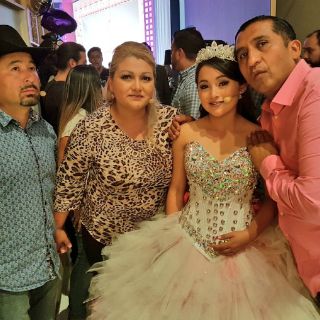#LadyWuu, padrino de Rubí en sus XV años