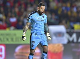 ''Se fue Jonathan, un referente del club que ganó todo aquí'', dijo el defensa Alexander Domínguez. MEXSPORT / ARCHIVO