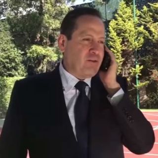 Eruviel Ávila felicita a Rubí y le regala viaje a Valle de Bravo