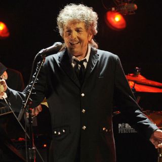 Rey de Suecia entregará Premios Nobel sin Bob Dylan