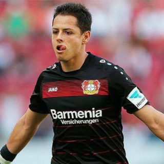 Bayer y 'Chicharito' quieren despertar en la Bundesliga