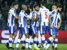 El mediocampista ''Tecatito'' anotó en el partido contra Leicester por lo que podría aparecer como titular. TWITTER / @FCPorto