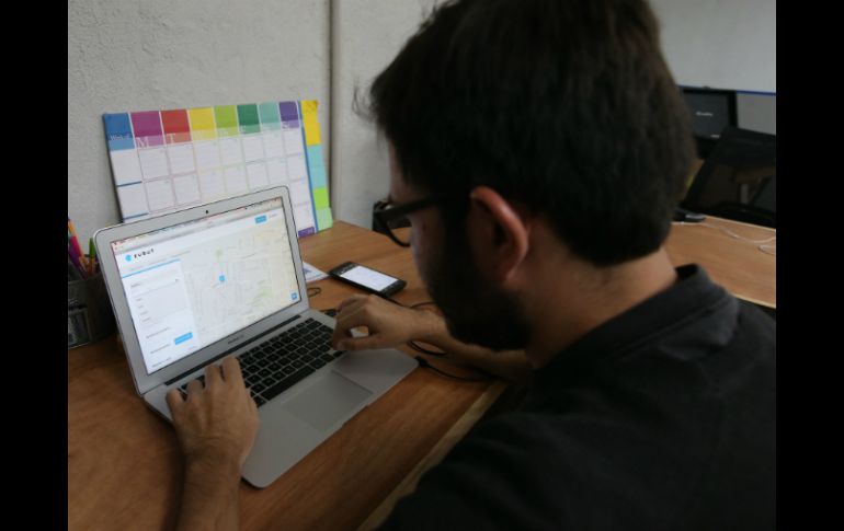 El estudio abarcó a personas en dos rangos de edad, de 18 a 24 años y 45 a 65 años. EL INFORMADOR / ARCHIVO