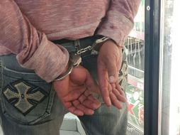 El detenido, ahora puesto a disposición del Ministerio Público, dijo tener 28 años y residir en la colonia Santa Tere. ESPECIAL /