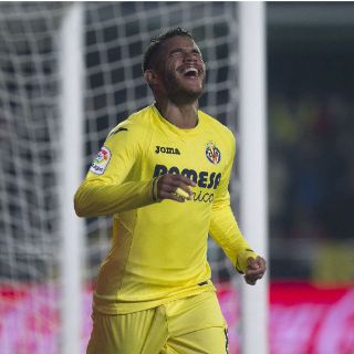 Jona dos Santos anota en goleada al Atlético de Madrid